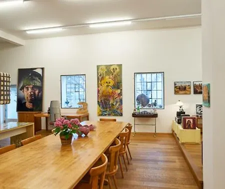 Manusch * Krems an der Donau